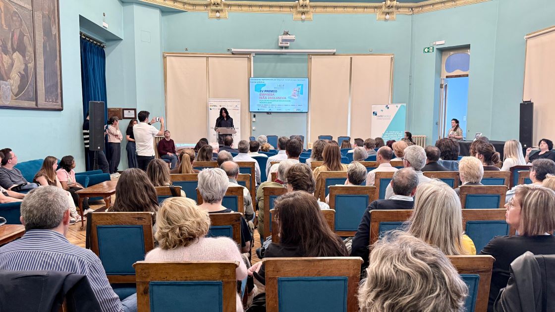 Salón azul Premio Empresa más inclusiva web